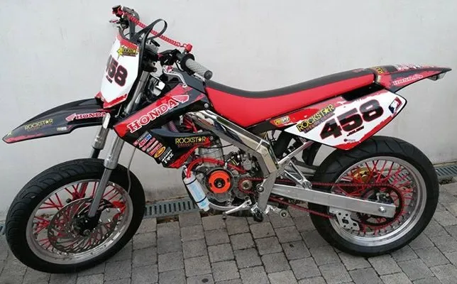 chaine-couleur-derbi-mecaboite